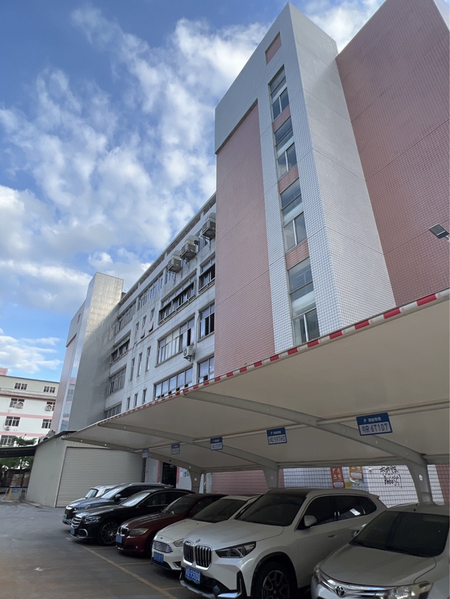 Leverage助力国内著名奢侈品牌纸袋礼盒包装服务商厦门荣裕完成SA8000社会责任体系认证