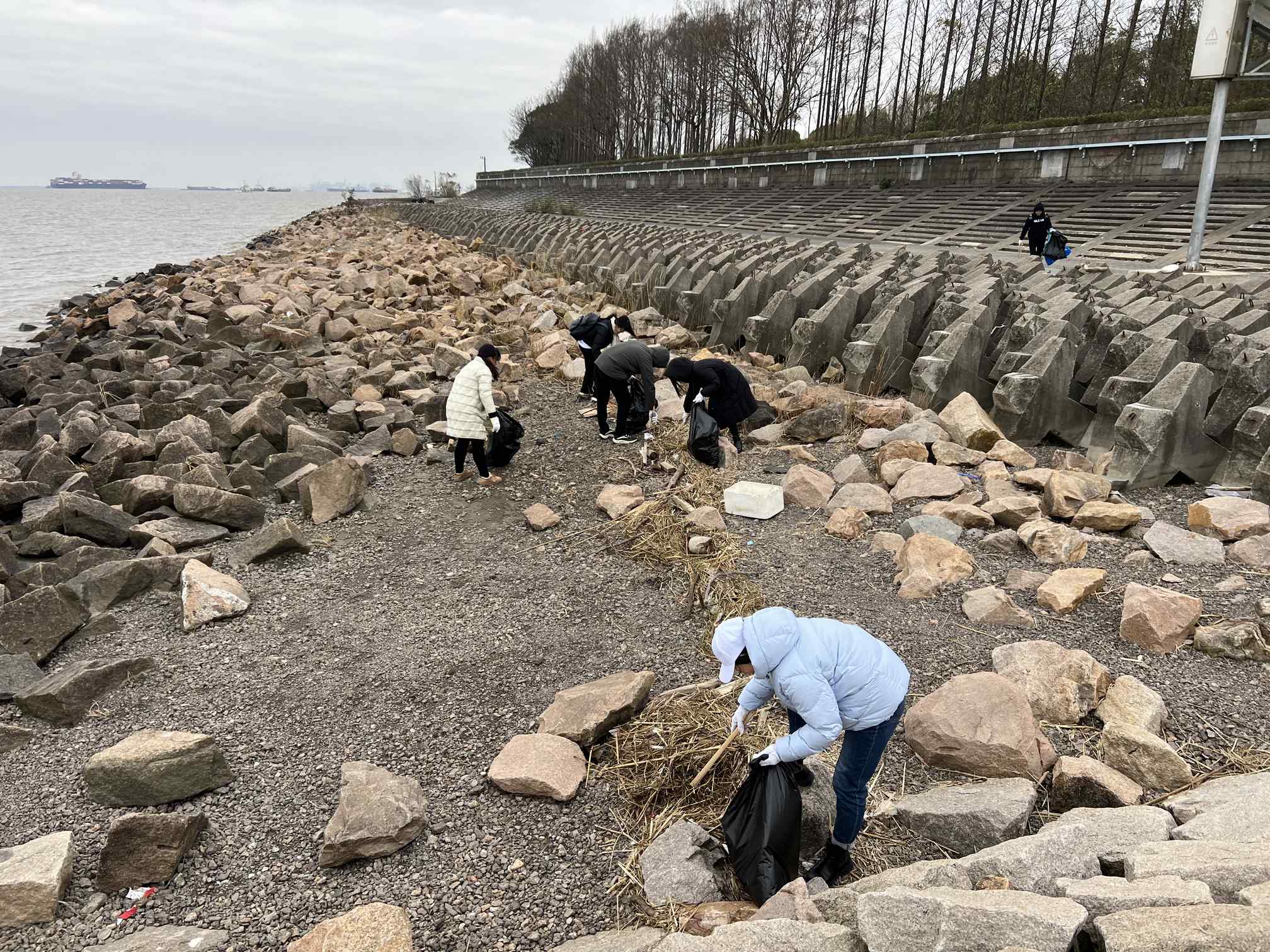 Leverage参与净滩 · 践行环保承诺