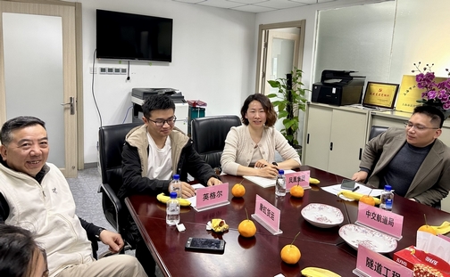 Leverage General Manager Mr Qu Weifeng was invited to attend the Shanghai Enterprise Legal Advisors Association seminar as a board member Leverage General Manager Mr Qu Weifeng was invited to attend the Shanghai Enterprise Legal Advisors Association seminar as a board member