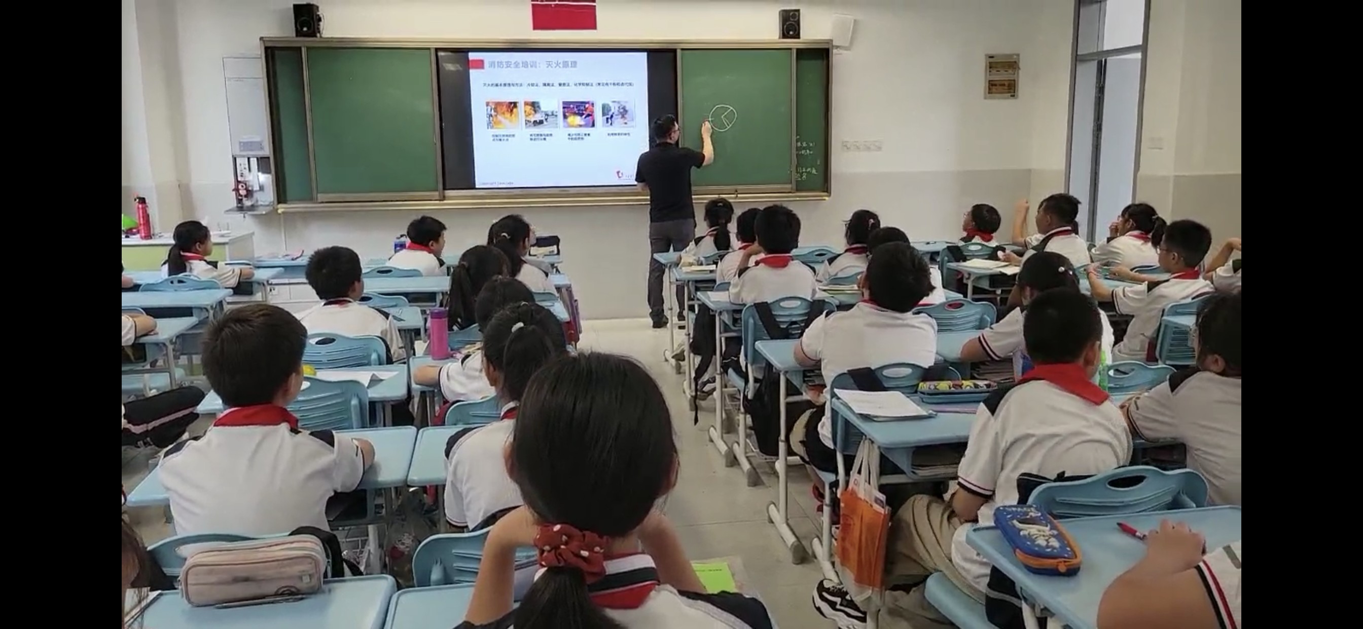 微信图片_20250929130601_456_27.jpg 微信图片_20250929130601_456_27.jpg